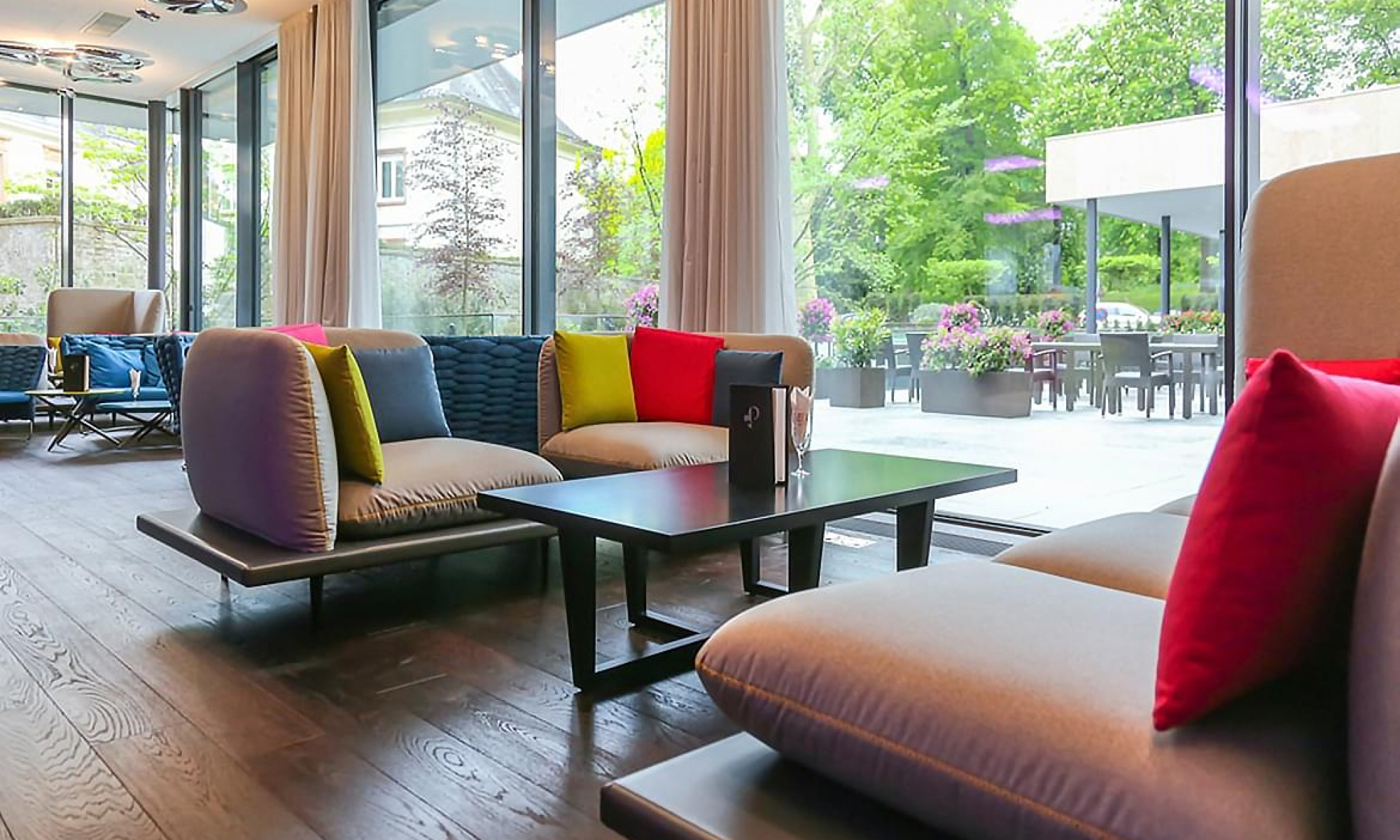 0006_berkeleytravel-leroyalhotels_20161109