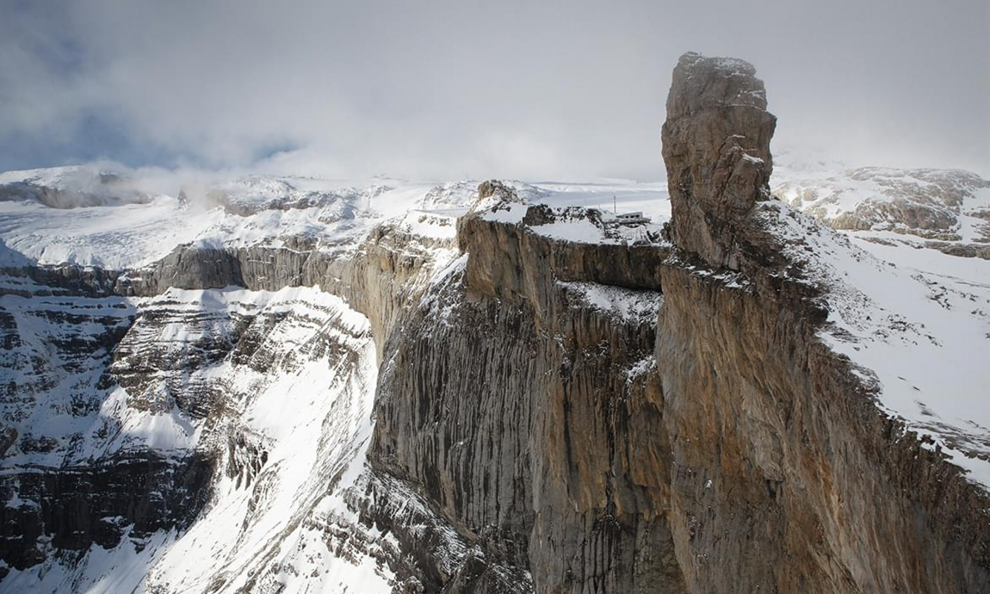 0033_The_Alpina_Gstaad_20111020