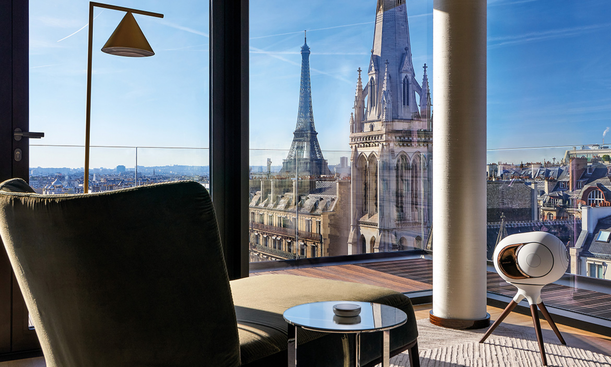 Berkeley_Travel_-_Penthouse-Bedroom-View_11062021