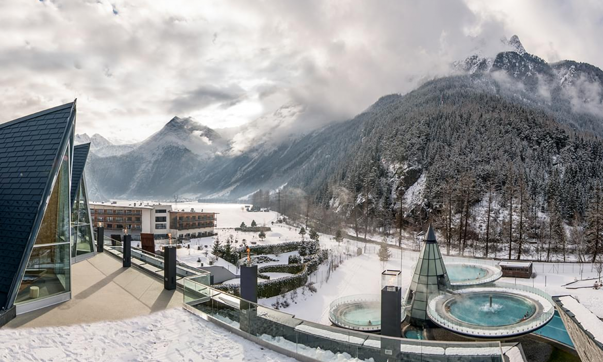 BerkeleyTravel-AquaDomeTirol_0999