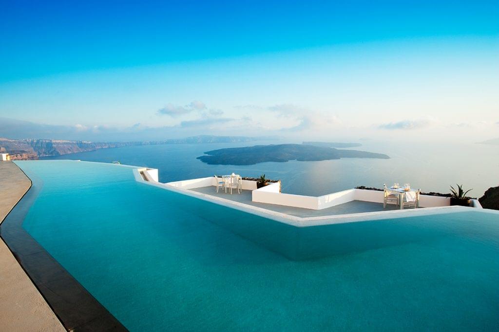 Grace Santorini swimming pool