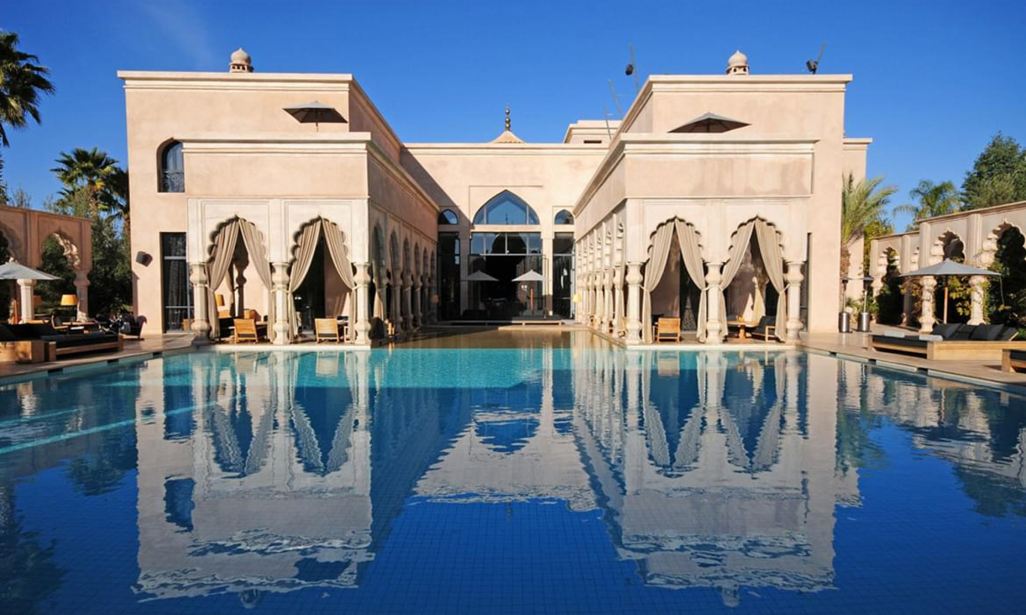 Palais_Namaskar_20150624_1859