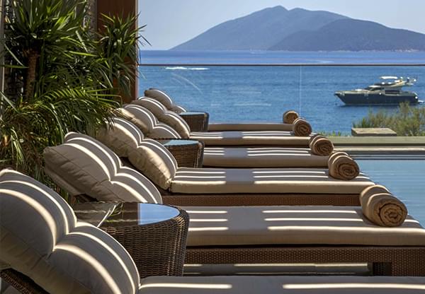 Caresse, a Luxury Collection Resort & Spa